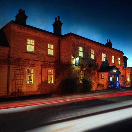The Walnut Tree Inn Blisworth المظهر الخارجي الصورة